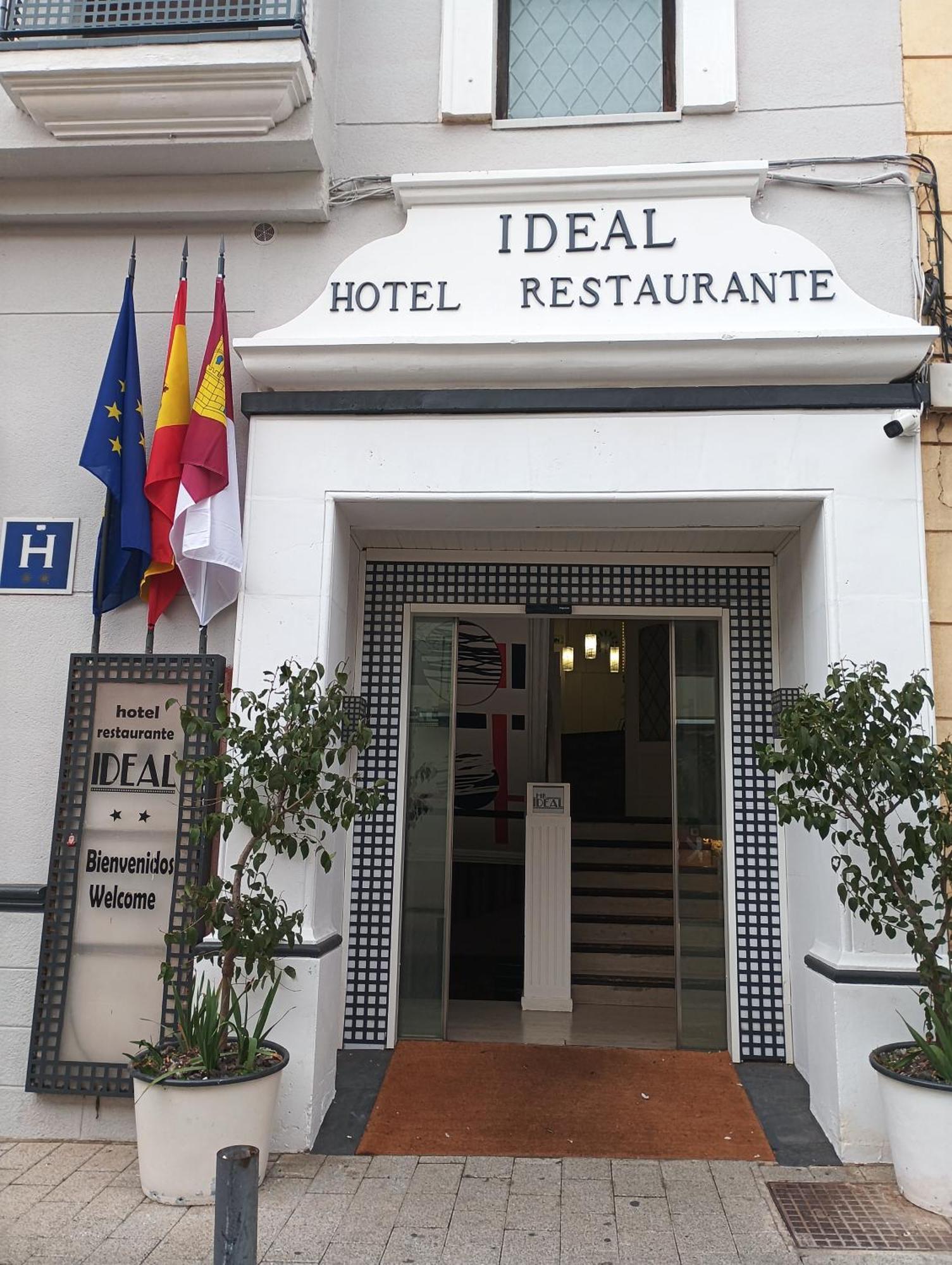 Hotel Ideal Villarrobledo Exterior foto
